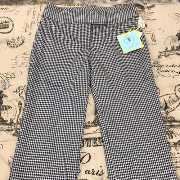 Cece Ponte Knit Slim Boot Leg Pants - Picture 3 of 10